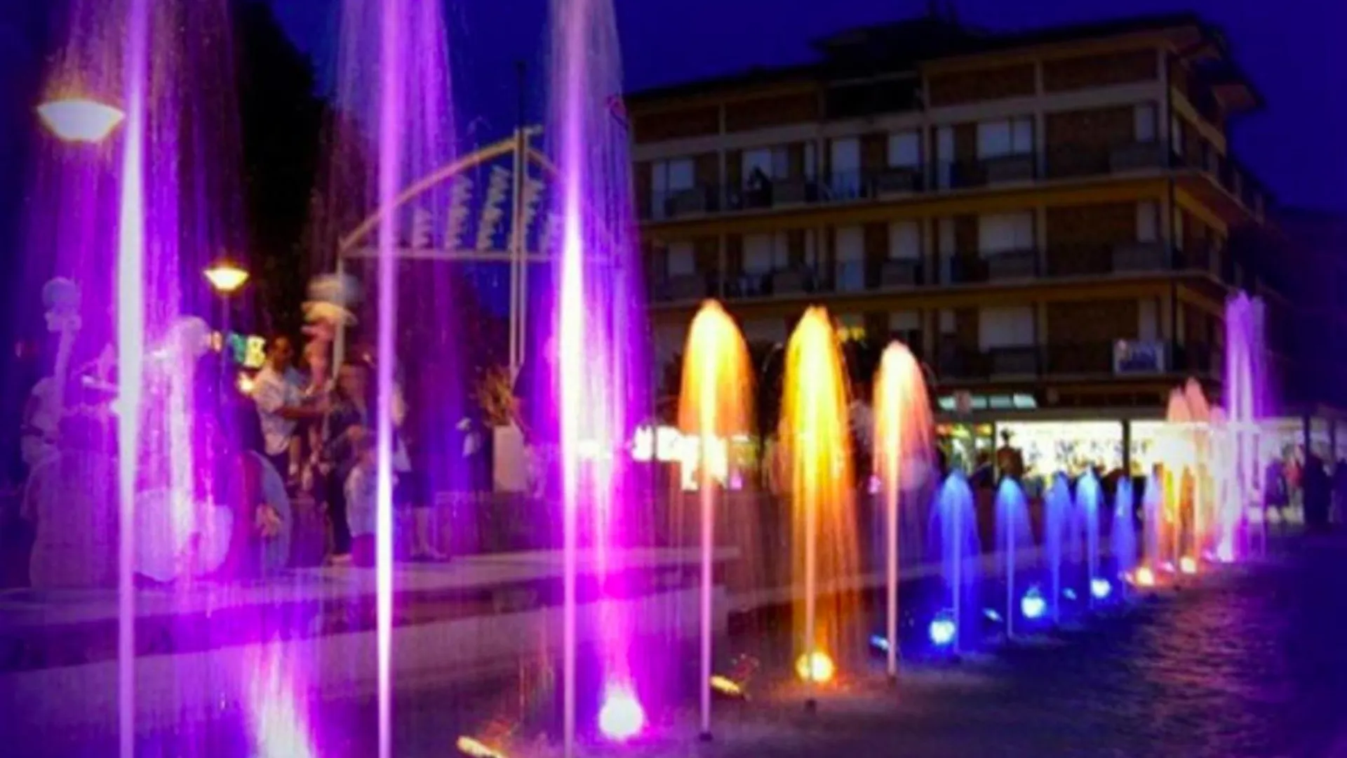 Comfortable Apartment With Terrace - Beahost Bibione